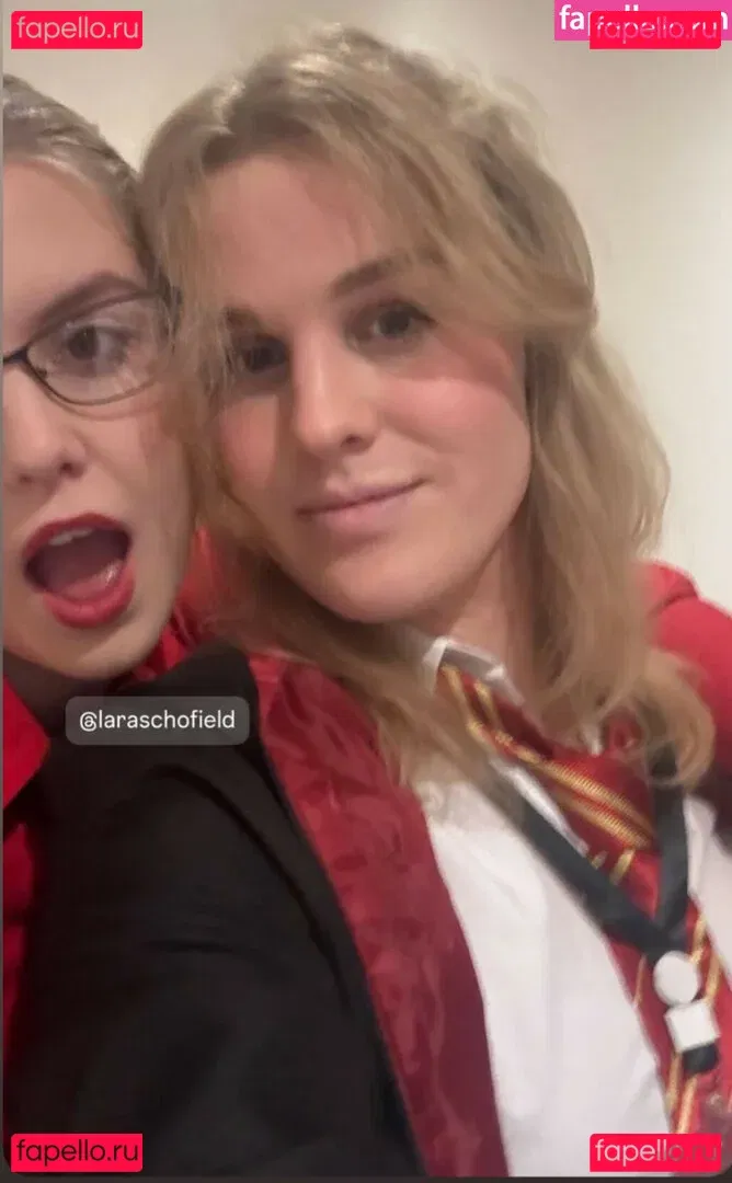 HoxieLoxie Onlyfans Photo Gallery 