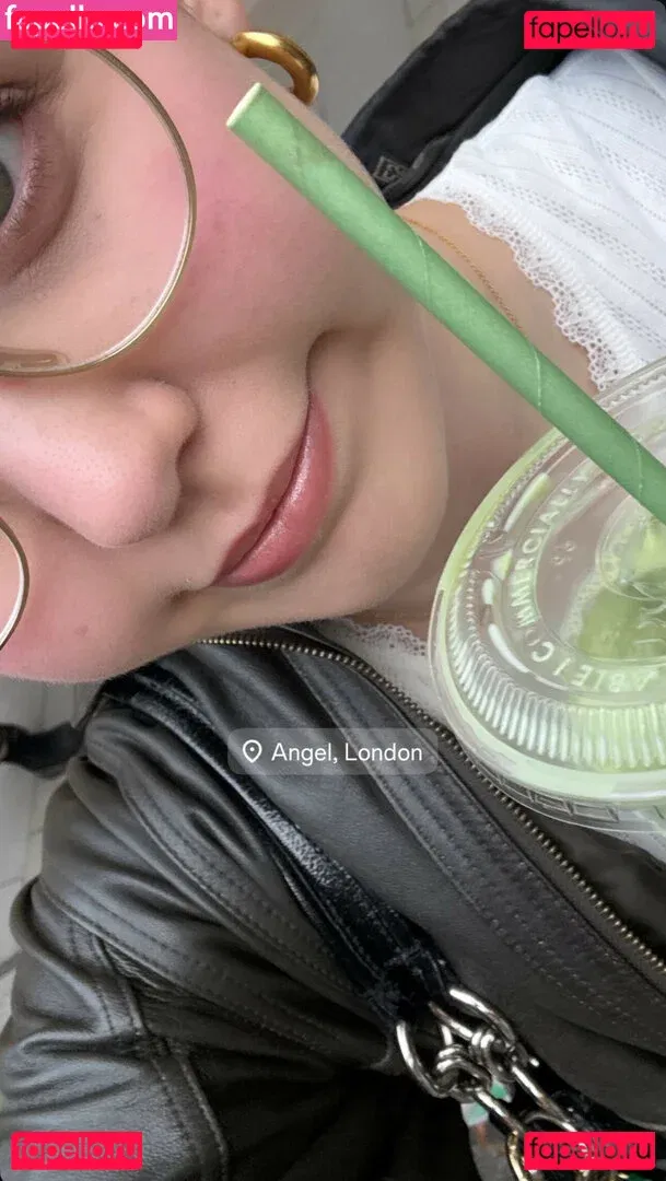 HoxieLoxie Onlyfans Photo Gallery 