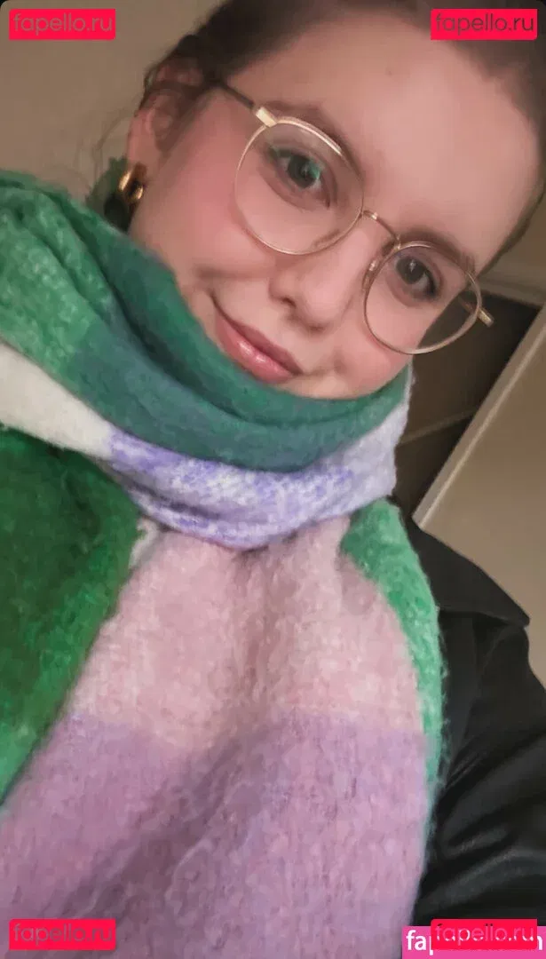 HoxieLoxie Onlyfans Photo Gallery 