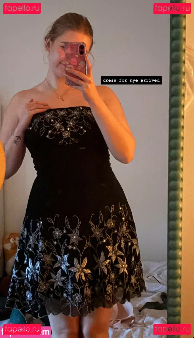 HoxieLoxie Onlyfans Photo Gallery 