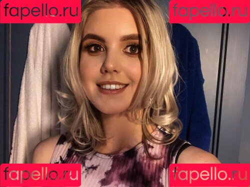 HoxieLoxie Onlyfans Photo Gallery 