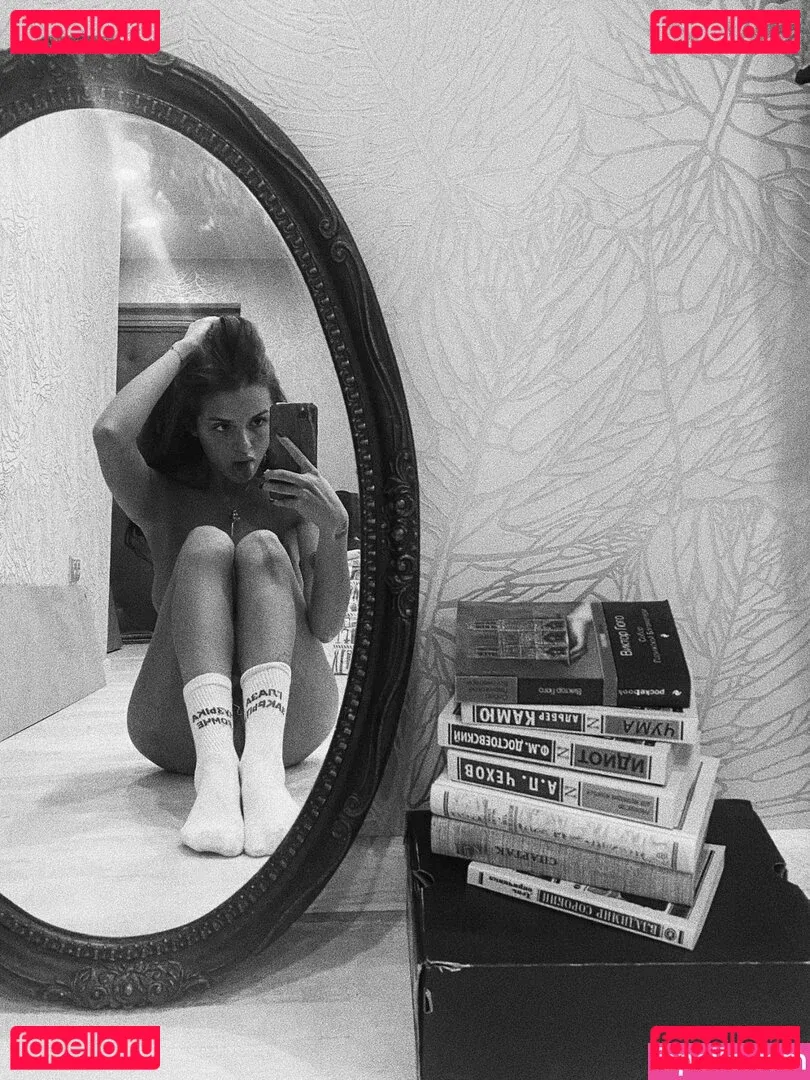 Rita Flores Onlyfans Photo Gallery 