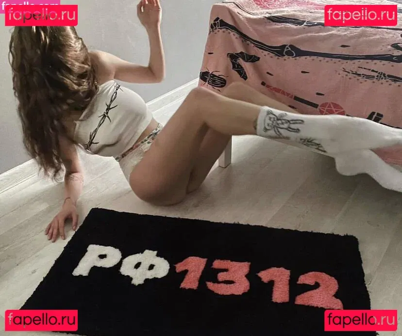 Rita Flores Onlyfans Photo Gallery 