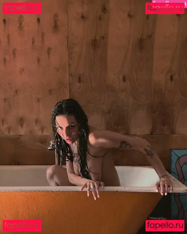 Rita Flores Onlyfans Photo Gallery 