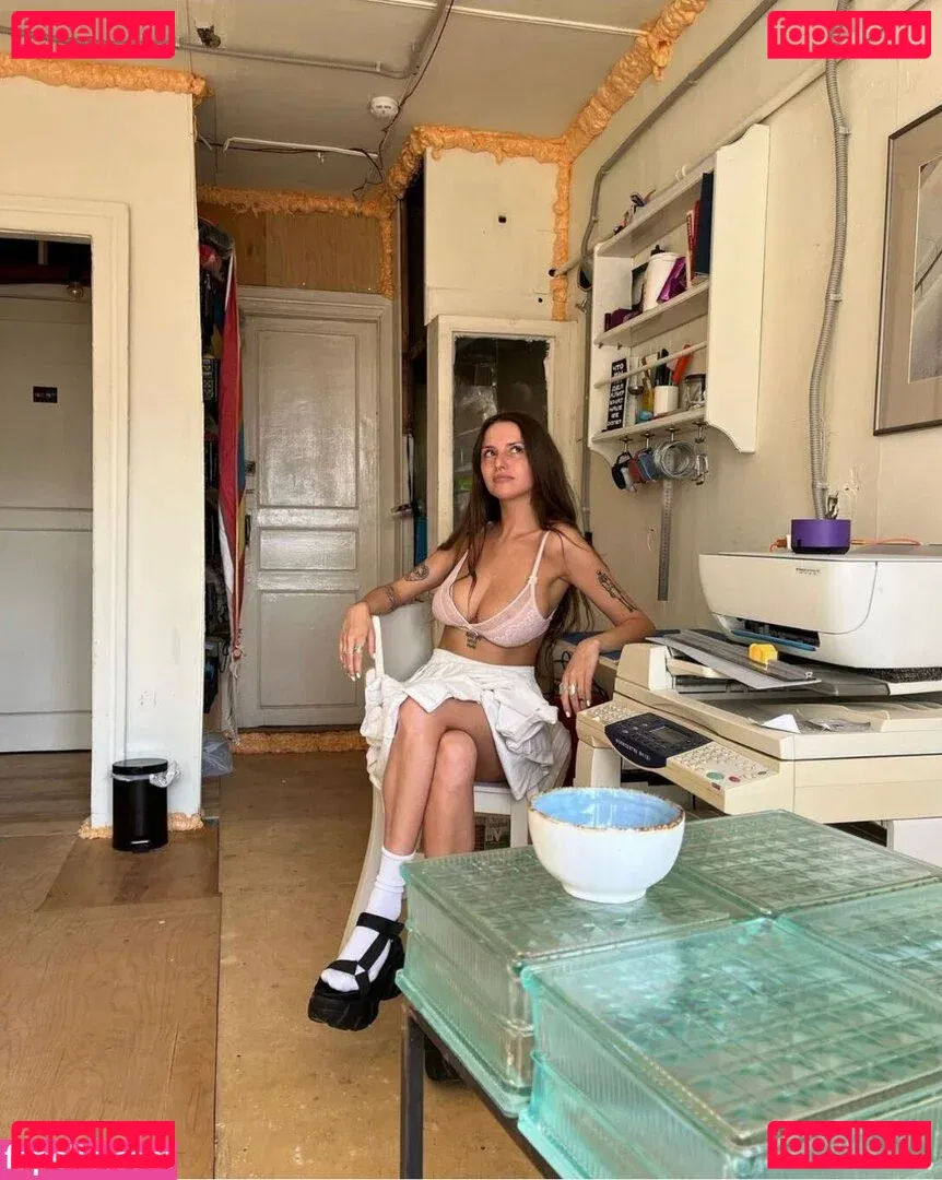 Rita Flores Onlyfans Photo Gallery 