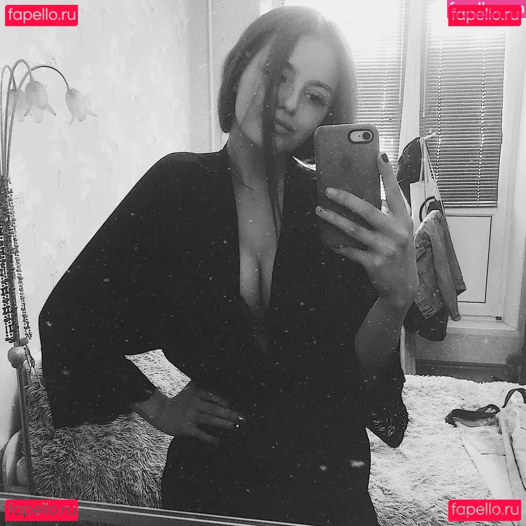 Rita Flores Onlyfans Photo Gallery 