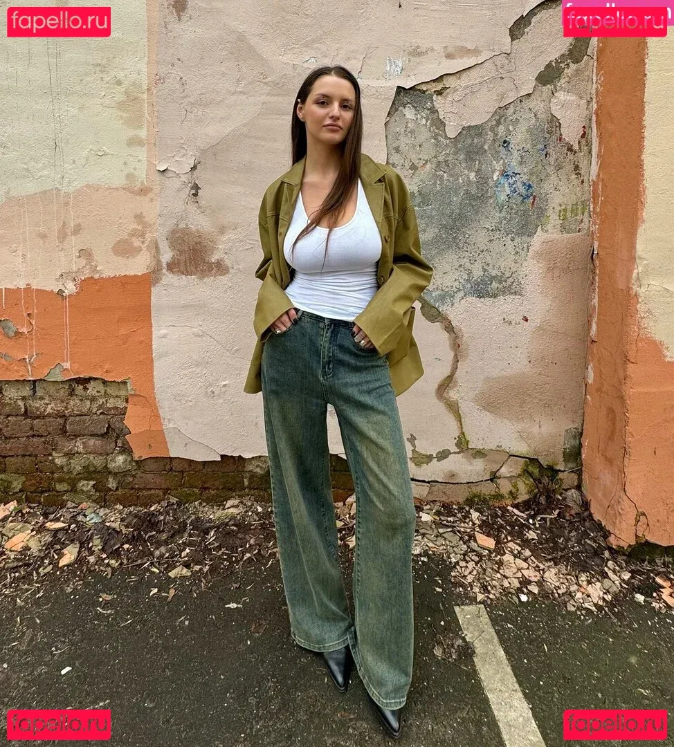 Rita Flores Onlyfans Photo Gallery 