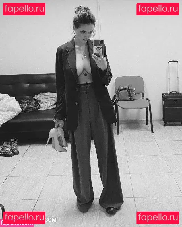 Rita Flores Onlyfans Photo Gallery 