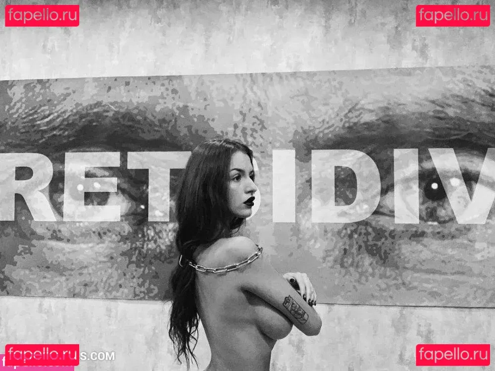 Rita Flores Onlyfans Photo Gallery 