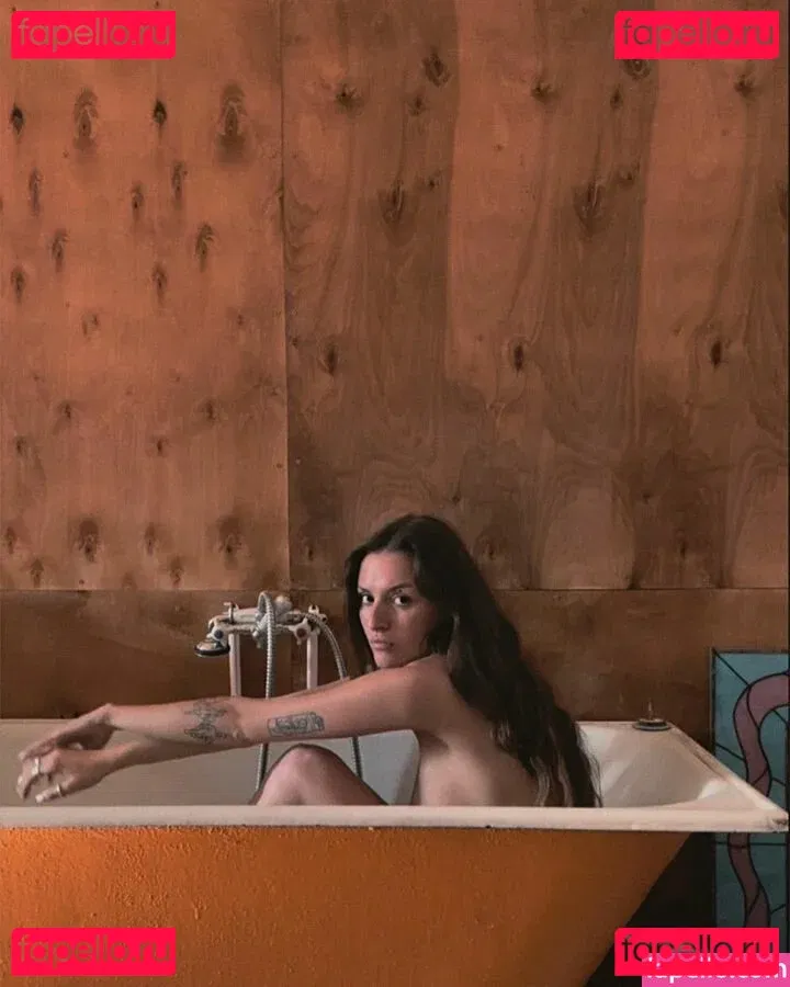 Rita Flores Onlyfans Photo Gallery 