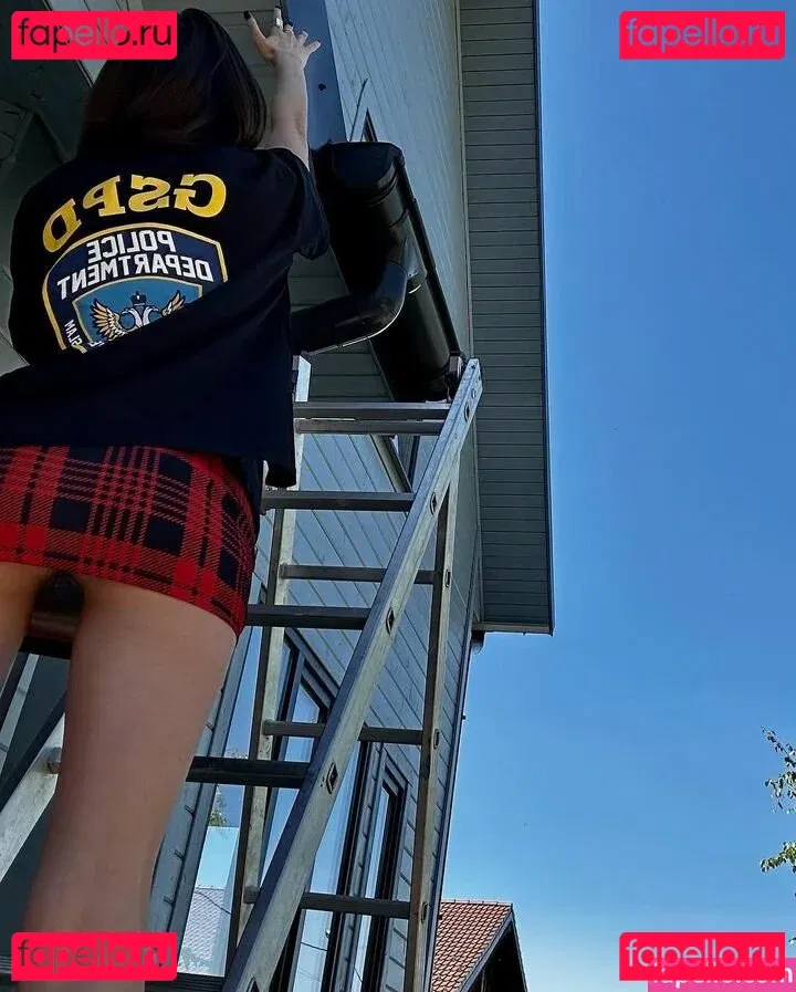 Rita Flores Onlyfans Photo Gallery 