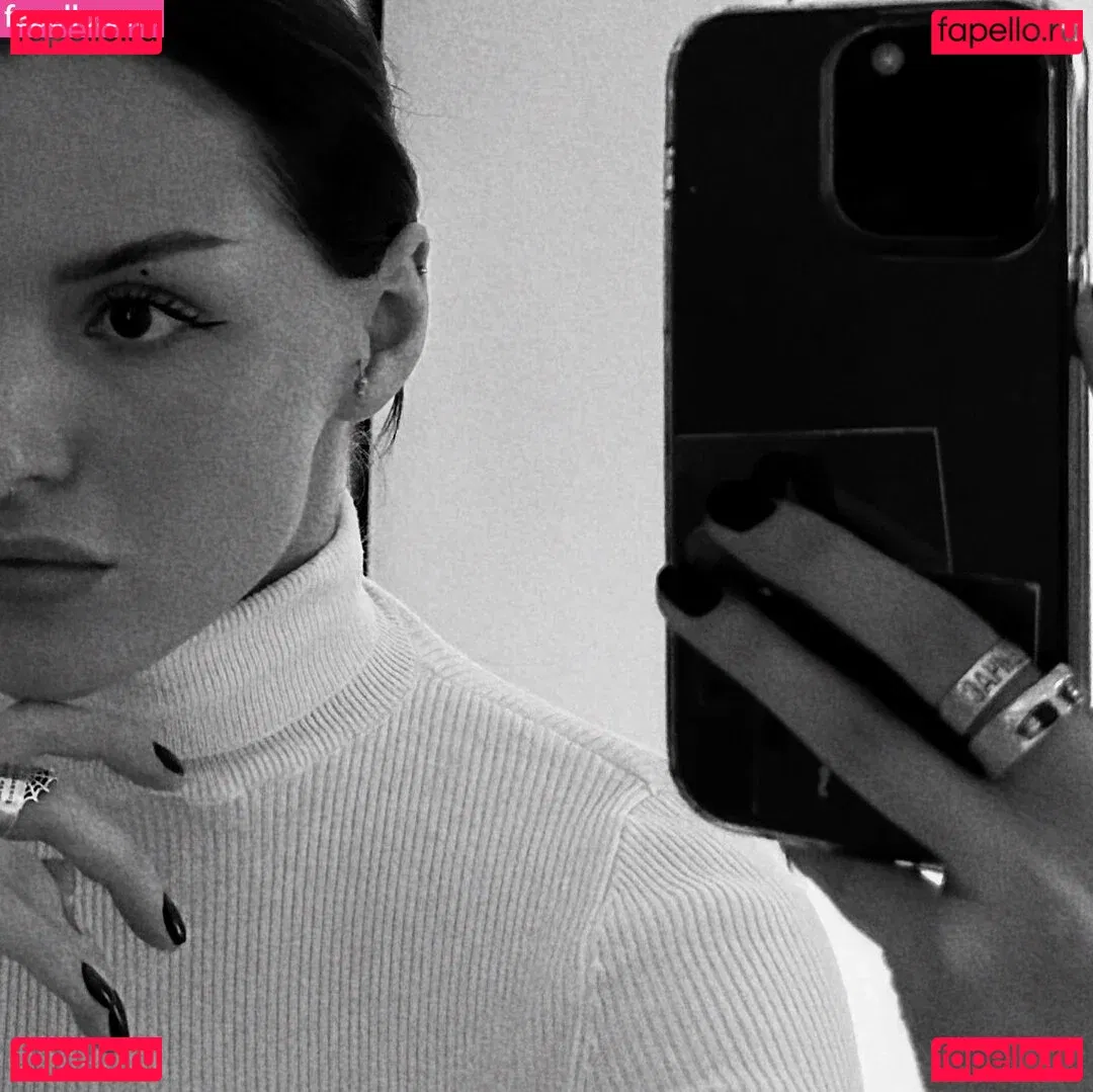 Rita Flores Onlyfans Photo Gallery 