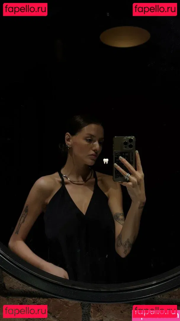 Rita Flores Onlyfans Photo Gallery 