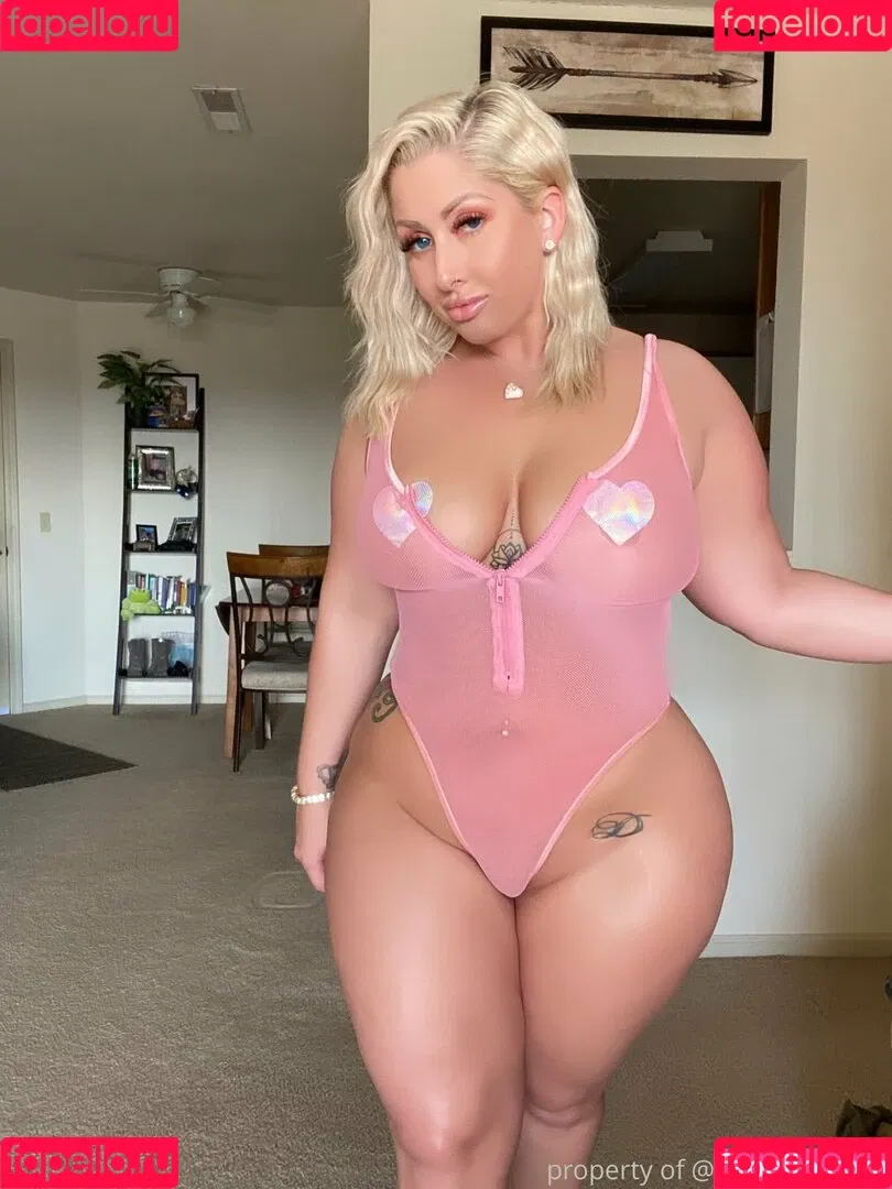 mzdanibadgirl Onlyfans Photo Gallery 