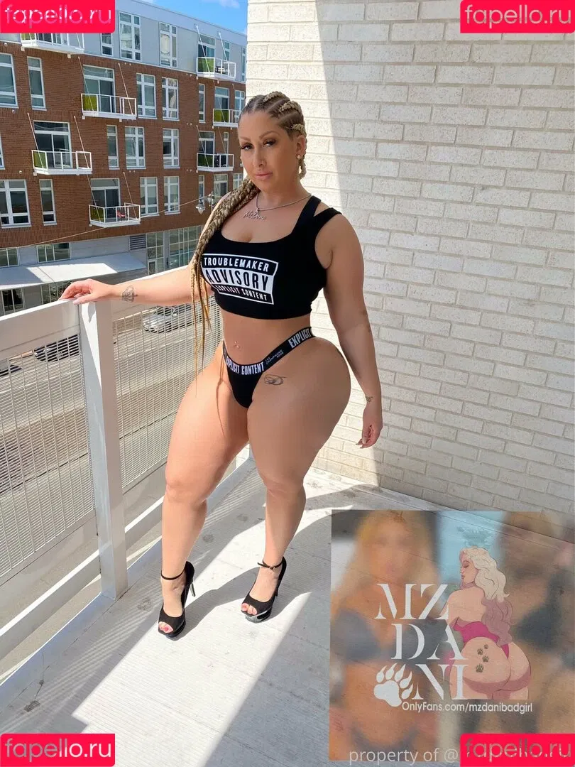 mzdanibadgirl Onlyfans Photo Gallery 