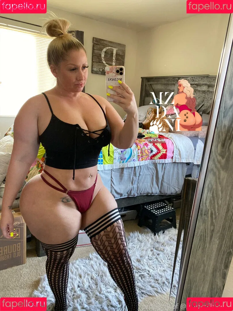 mzdanibadgirl Onlyfans Photo Gallery 
