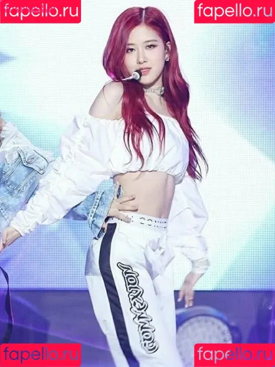 Rosé Onlyfans Photo Gallery 