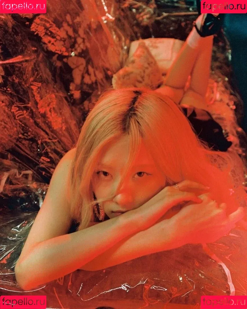 Rosé Onlyfans Photo Gallery 