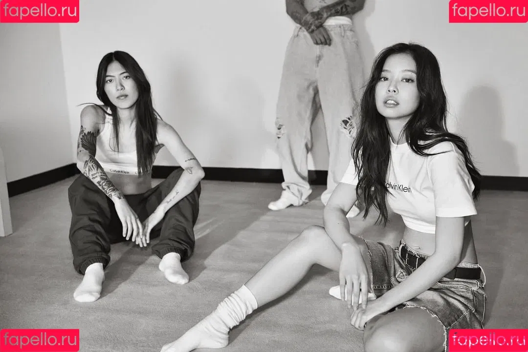 Rosé Onlyfans Photo Gallery 