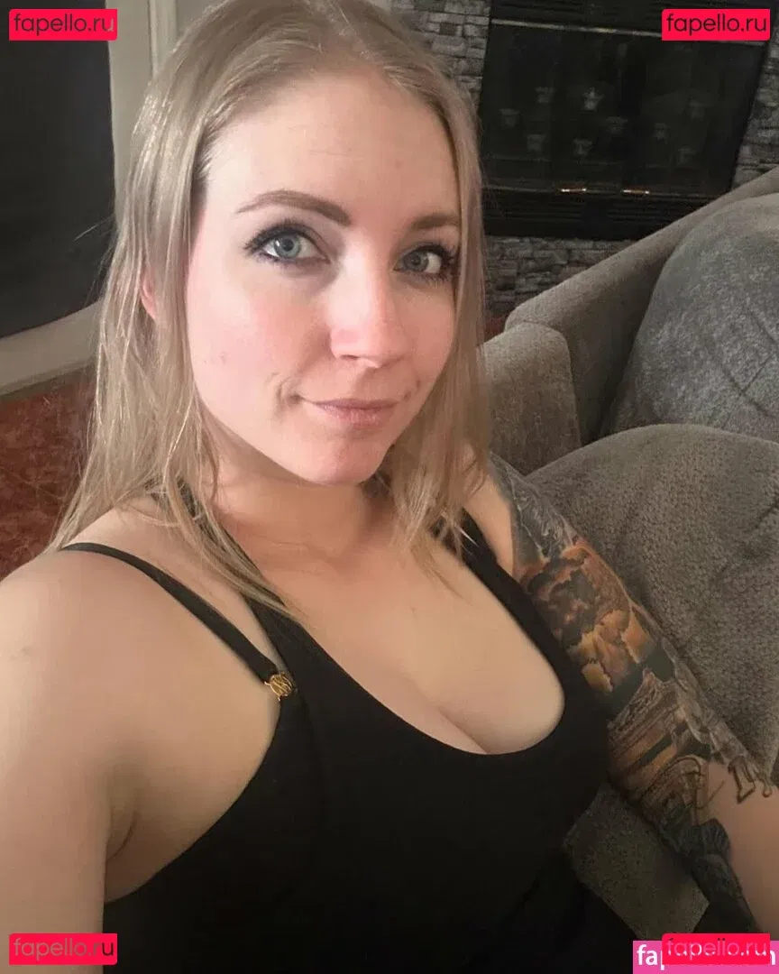 Rosé Onlyfans Photo Gallery 