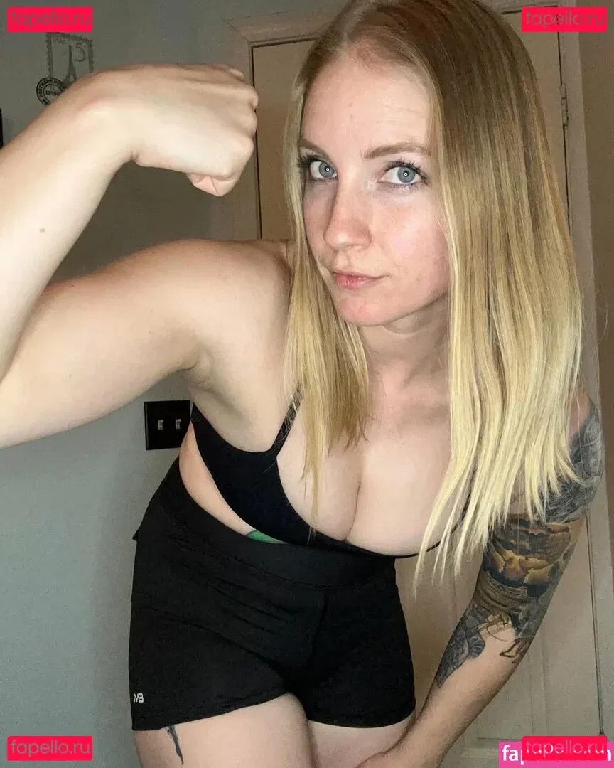 Rosé Onlyfans Photo Gallery 