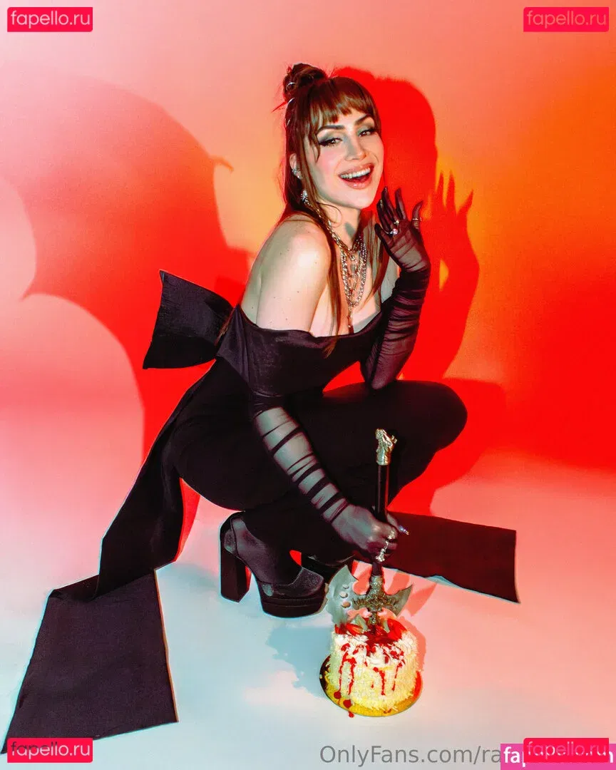 Rana Katana Onlyfans Photo Gallery 