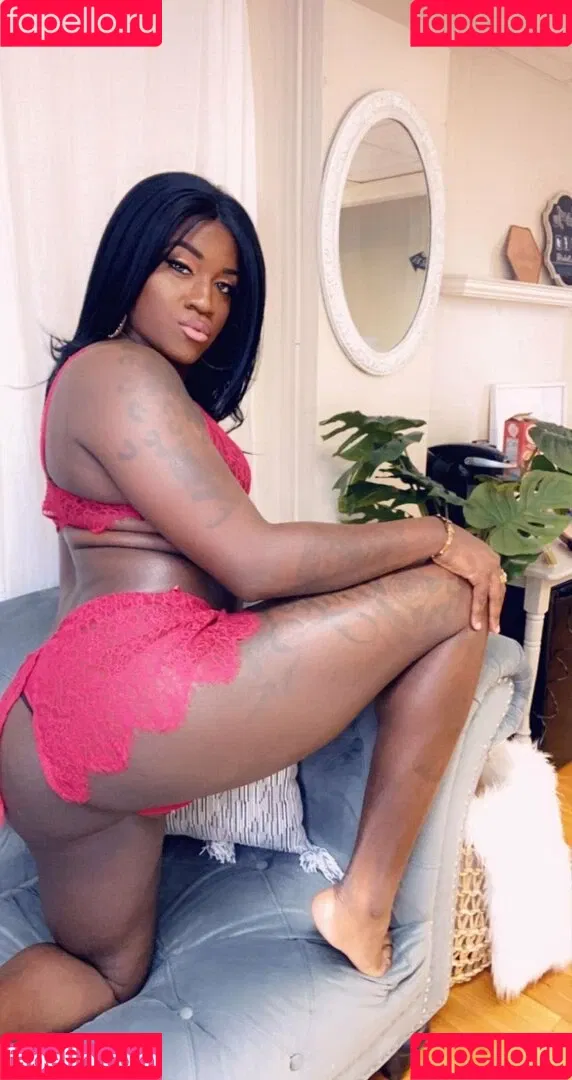 transsohot Onlyfans Photo Gallery 
