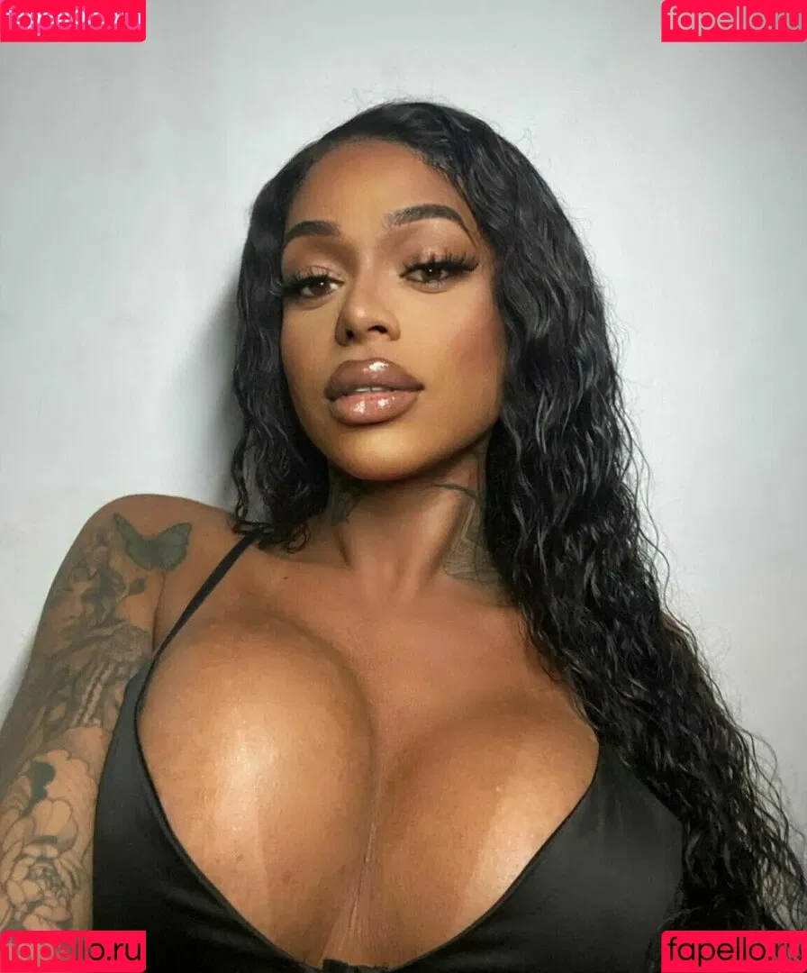 transsohot Onlyfans Photo Gallery 