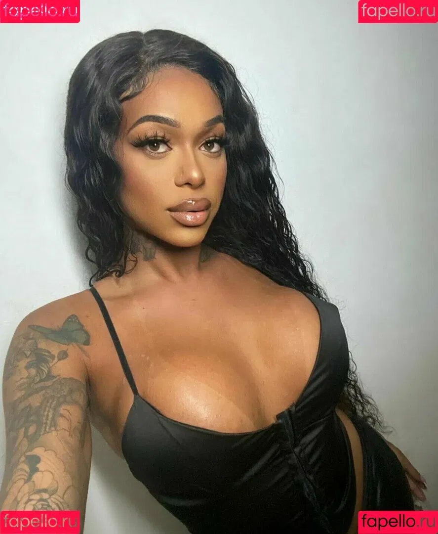 transsohot Onlyfans Photo Gallery 