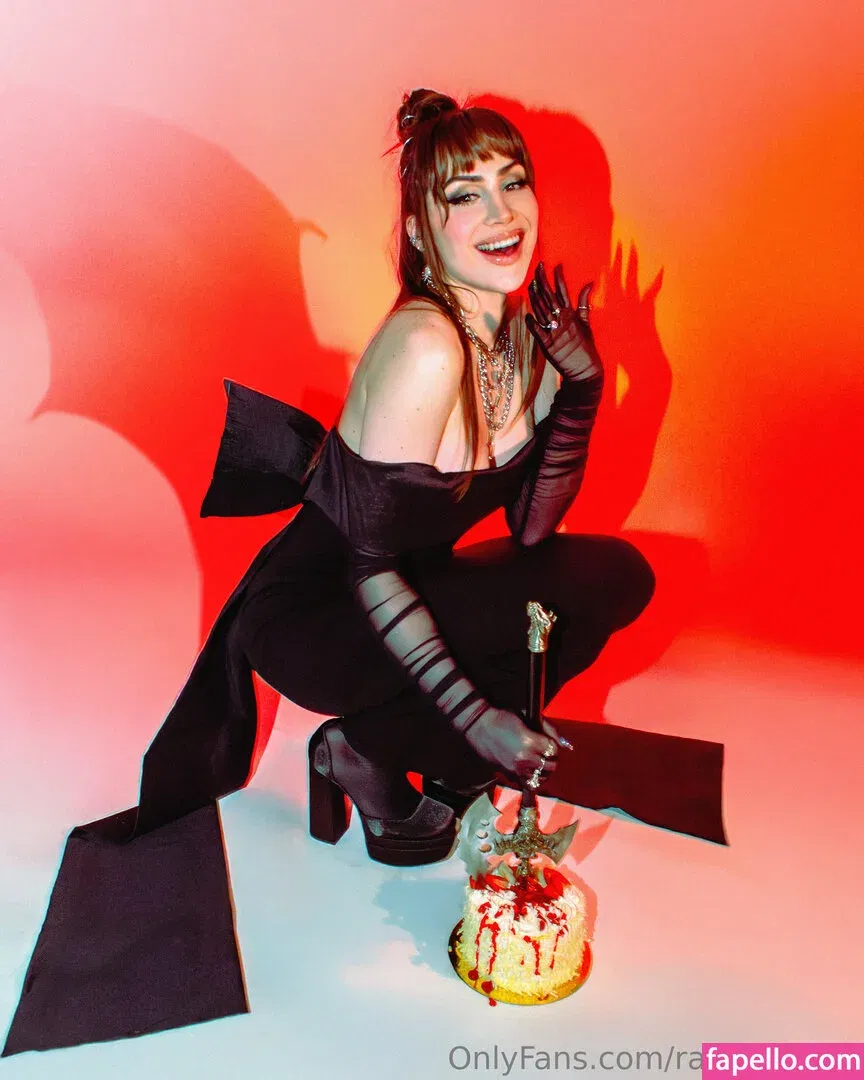 Rana Katana Onlyfans Photo Gallery 