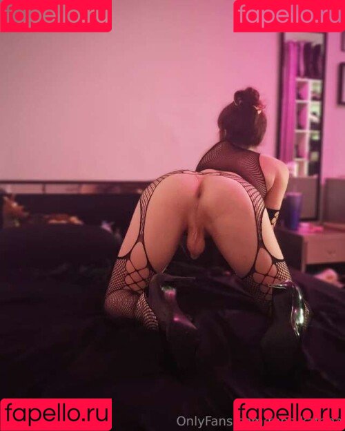 Rana Katana Onlyfans Photo Gallery 