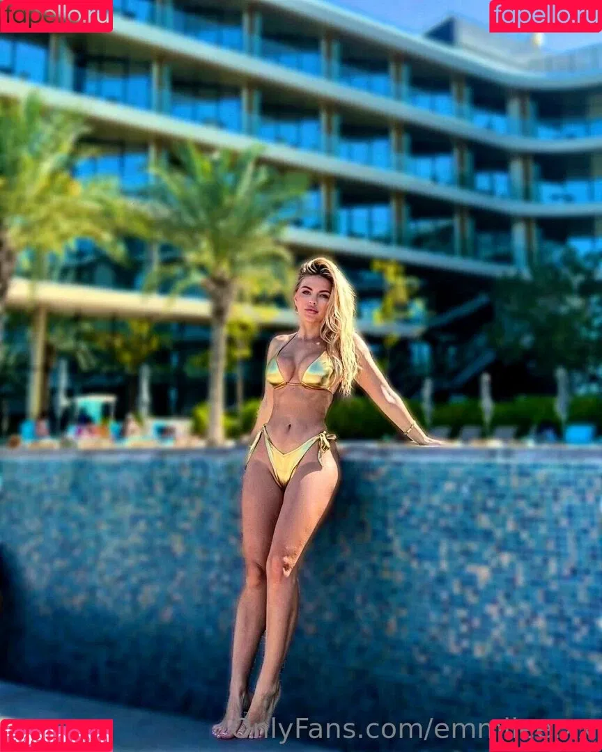 emmilee.xx Onlyfans Photo Gallery 