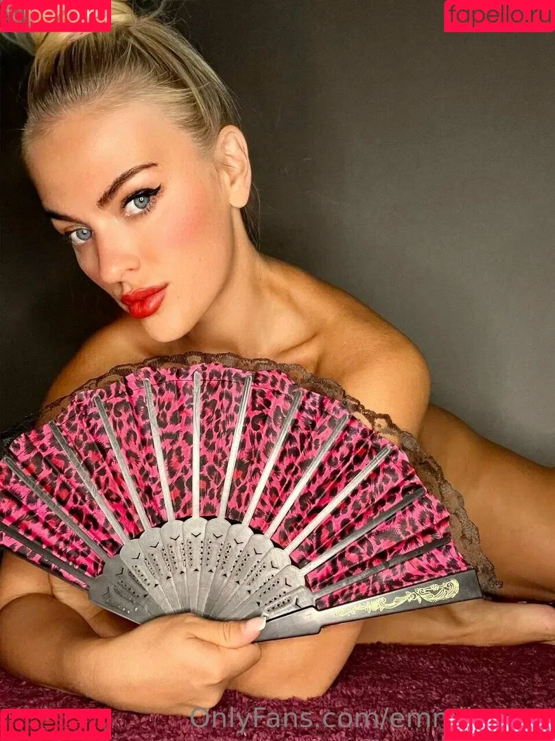emmilee.xx Onlyfans Photo Gallery 