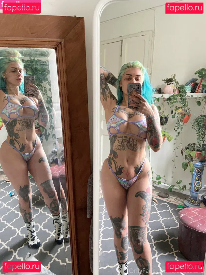 Slava Satana Onlyfans Photo Gallery 