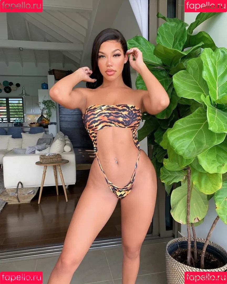 Tiona Fernan Onlyfans Photo Gallery 