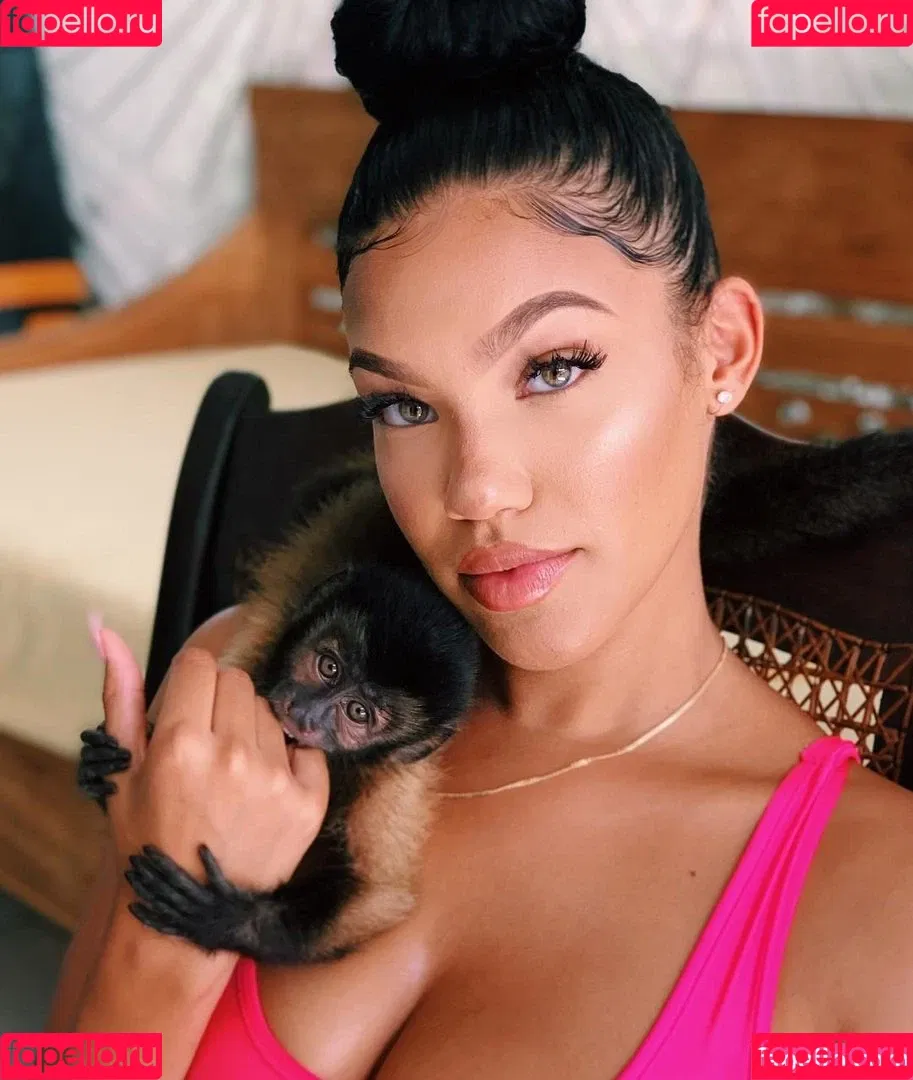 Tiona Fernan Onlyfans Photo Gallery 