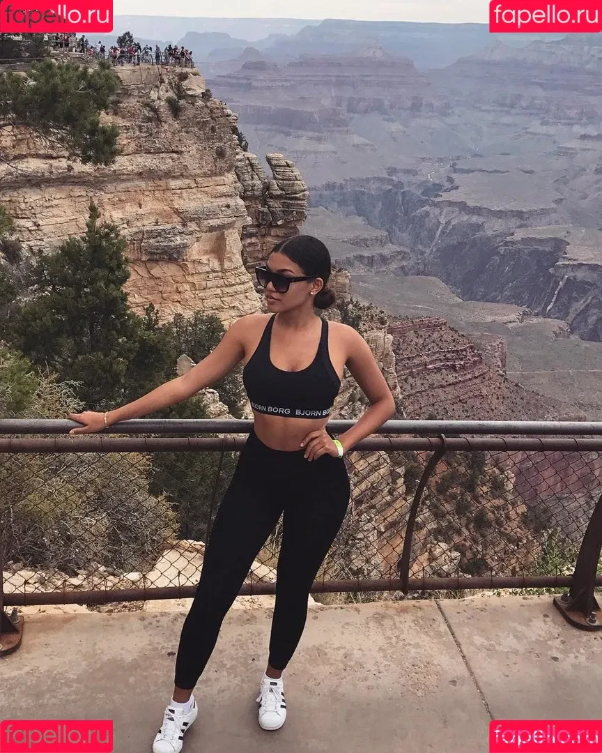 Tiona Fernan Onlyfans Photo Gallery 