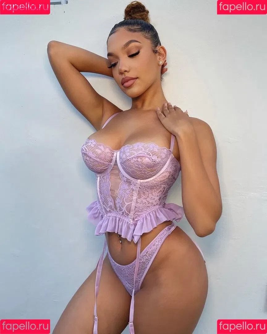 Tiona Fernan Onlyfans Photo Gallery 