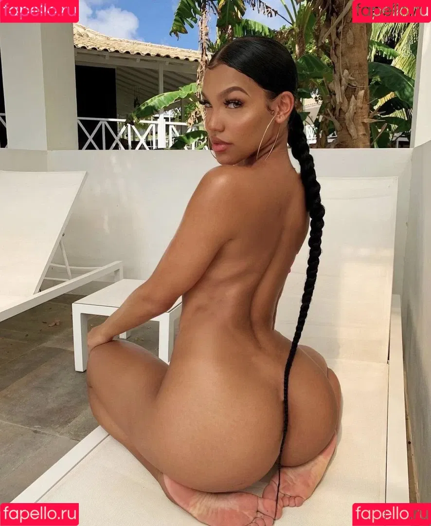Tiona Fernan Onlyfans Photo Gallery 