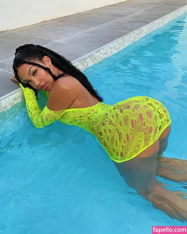 Tiona Fernan Onlyfans Photo Gallery 