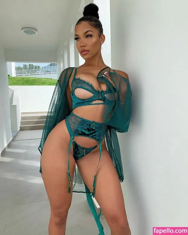 Tiona Fernan Onlyfans Photo Gallery 