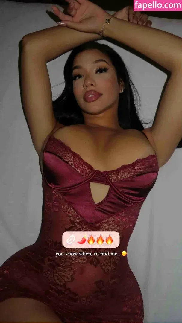 Tiona Fernan Onlyfans Photo Gallery 