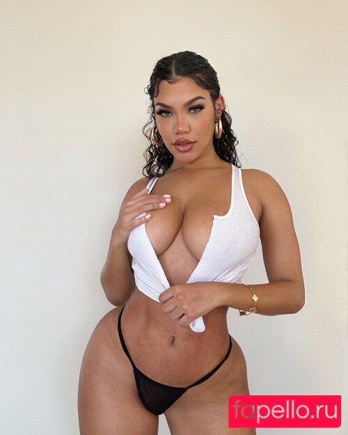 Tiona Fernan Onlyfans Photo Gallery 
