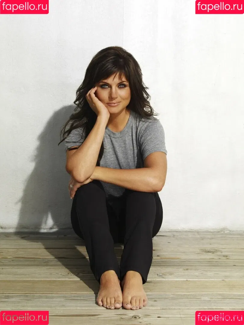 Tiffani-Amber Thiessen Onlyfans Photo Gallery 