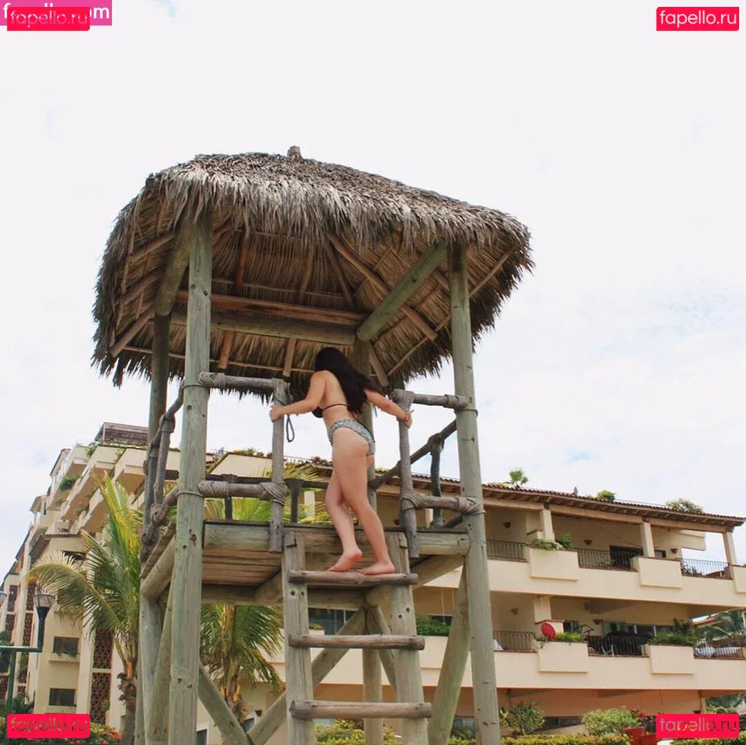 Tay Estrada Onlyfans Photo Gallery 