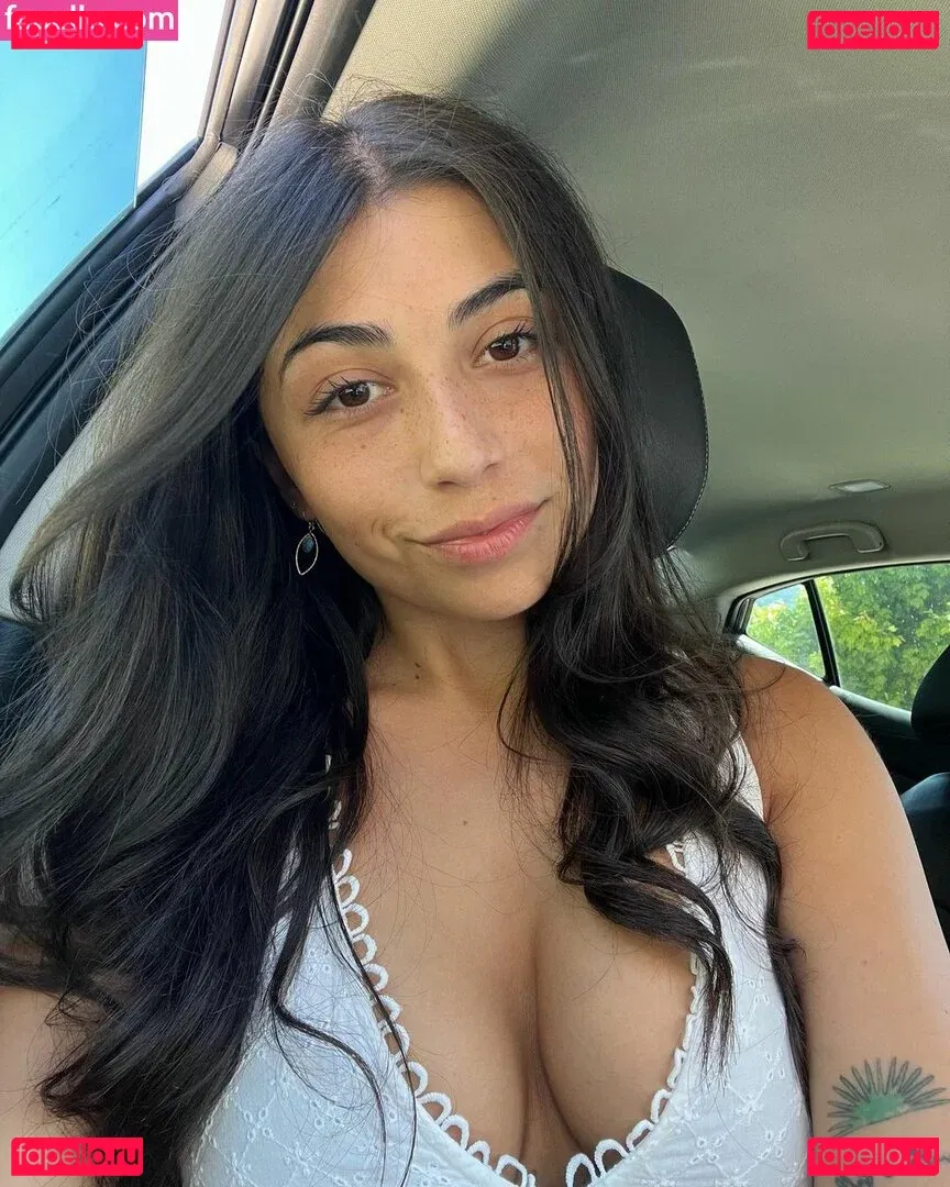 Tay Estrada Onlyfans Photo Gallery 