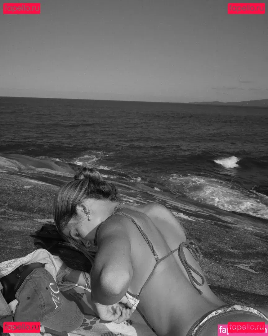 Lananegrini Onlyfans Photo Gallery 