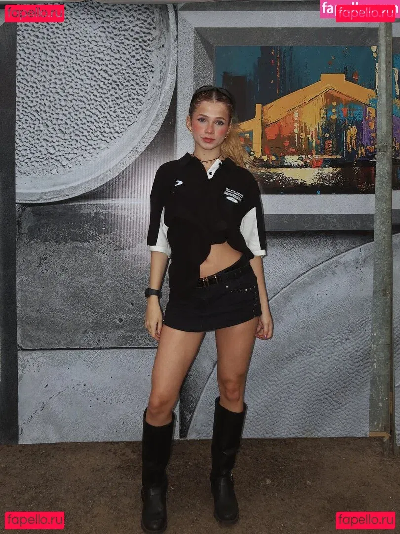 Lananegrini Onlyfans Photo Gallery 