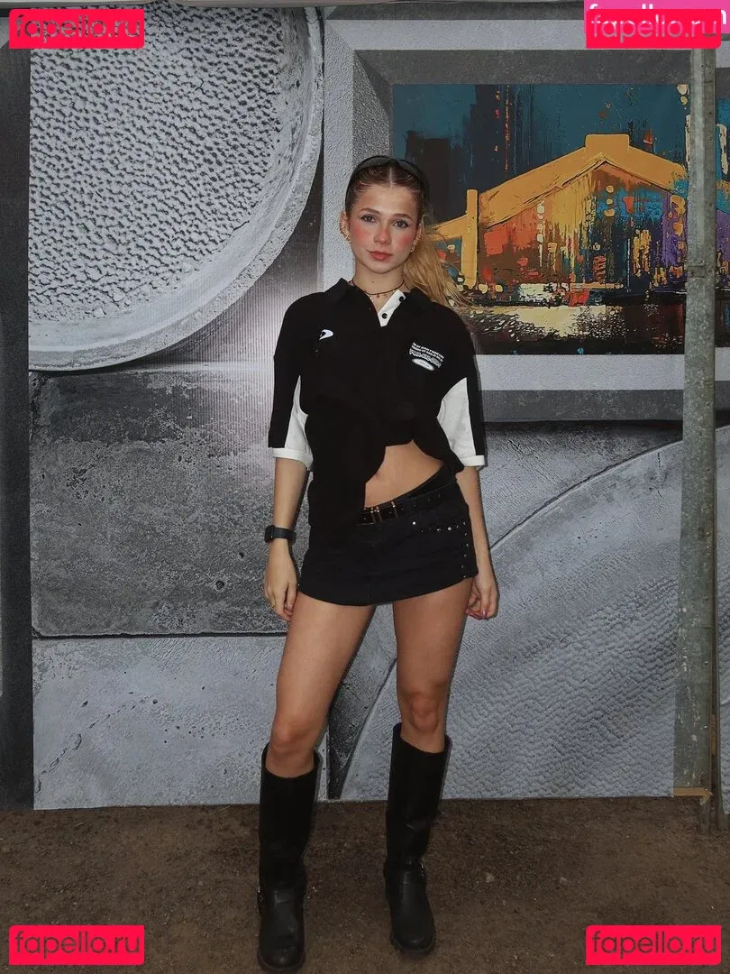 Lananegrini Onlyfans Photo Gallery 