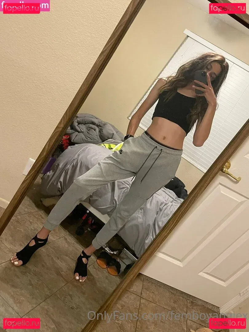 laneandangie Onlyfans Photo Gallery 